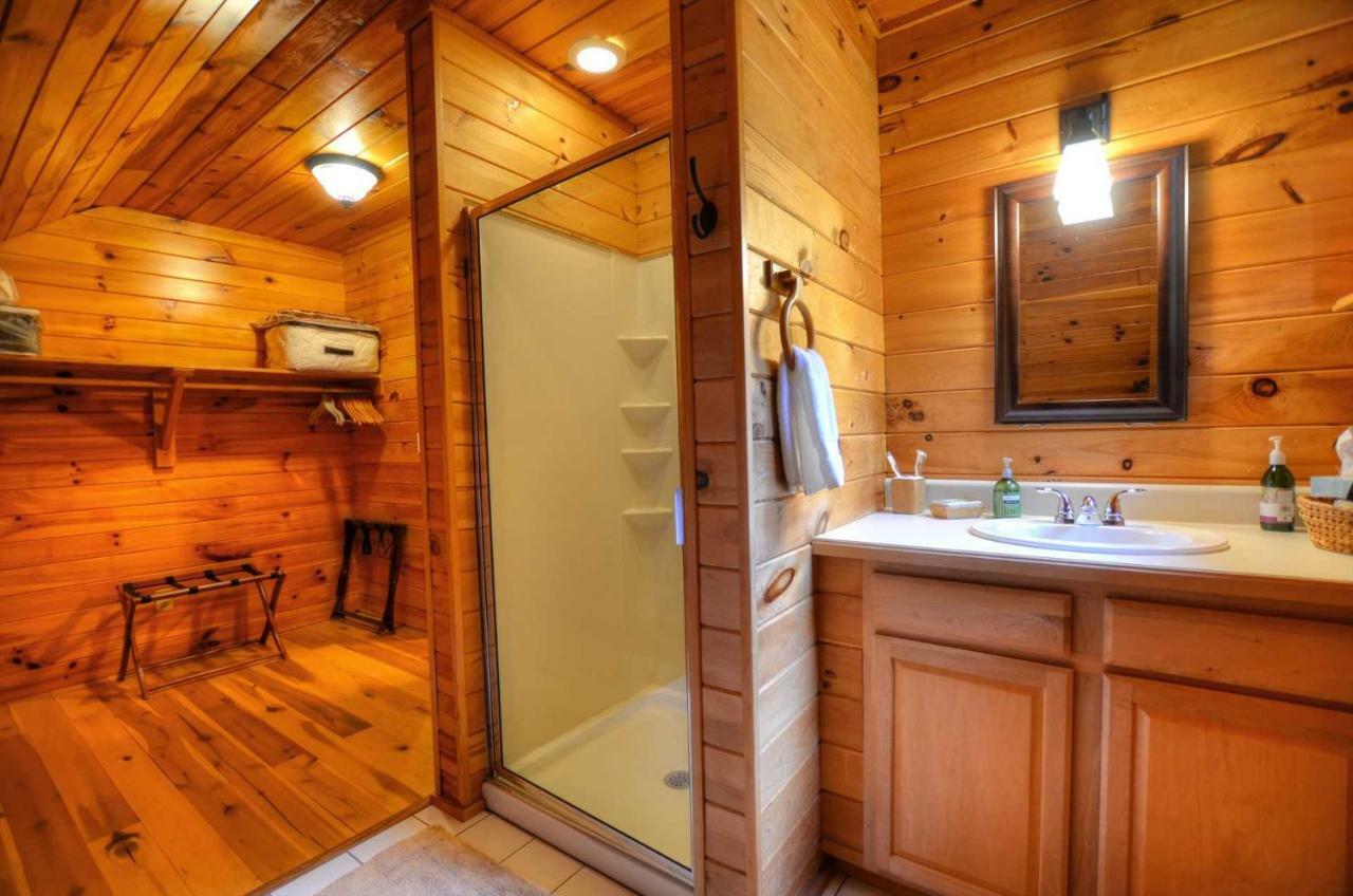 Moonshiner'S Hideaway Cabin Villa Bryson City Esterno foto