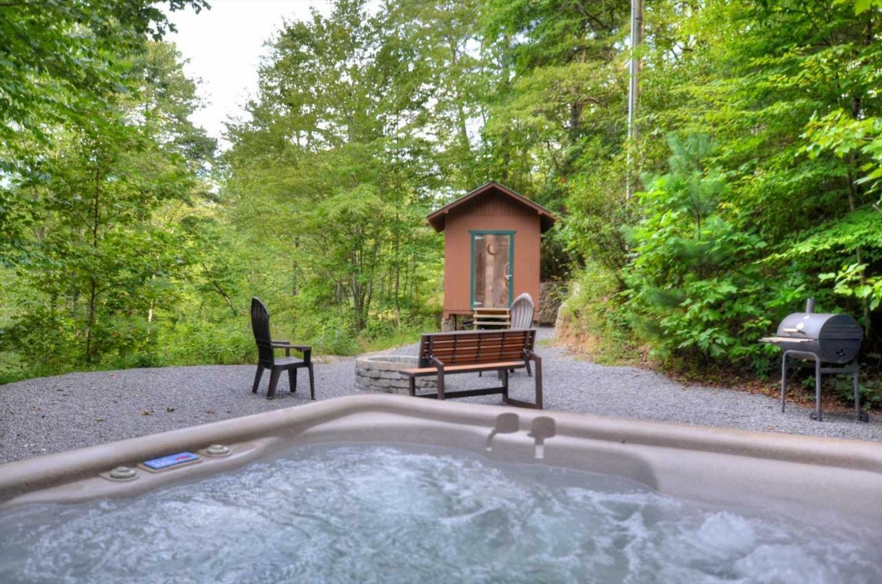 Moonshiner'S Hideaway Cabin Villa Bryson City Esterno foto